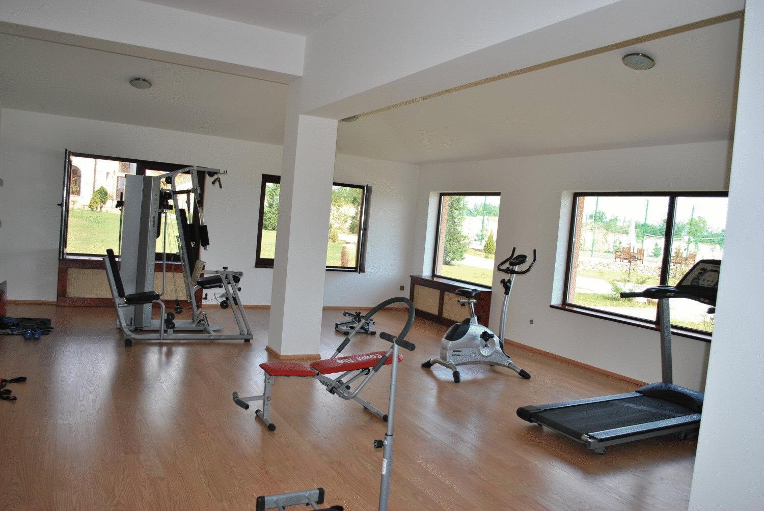 Club Insieme Grand Resort Potlogi Zewnętrze zdjęcie